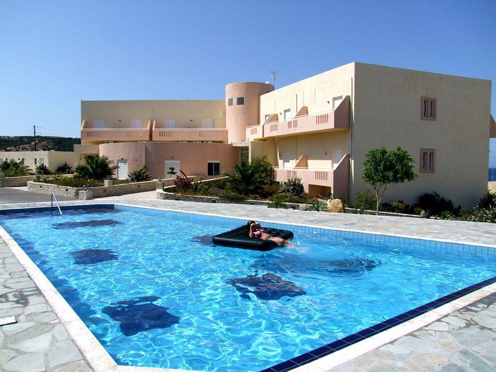 Hotel Sea Breeze Sitía Extérieur photo