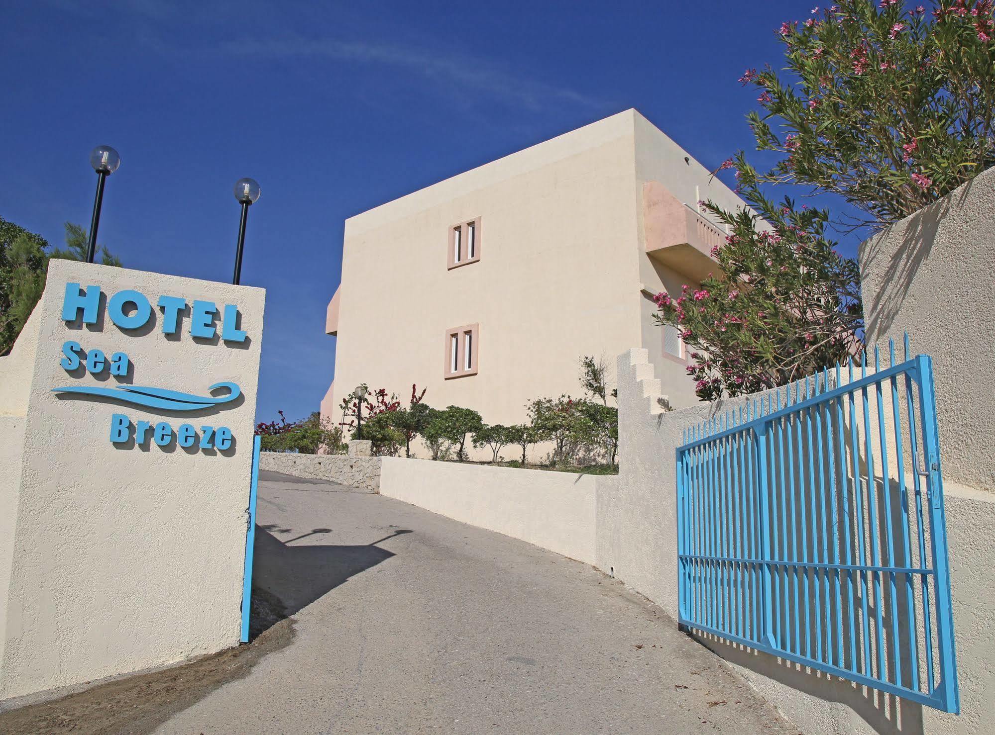 Hotel Sea Breeze Sitía Extérieur photo