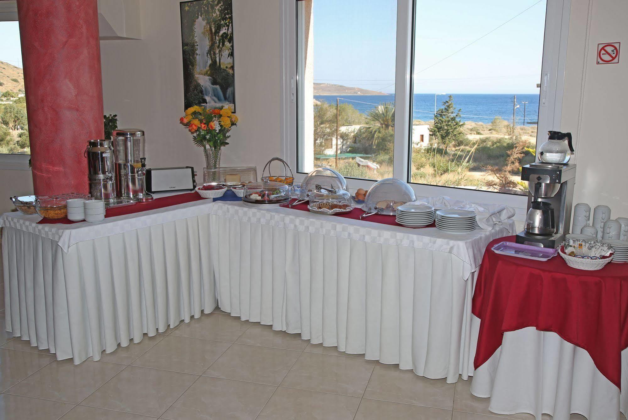 Hotel Sea Breeze Sitía Extérieur photo
